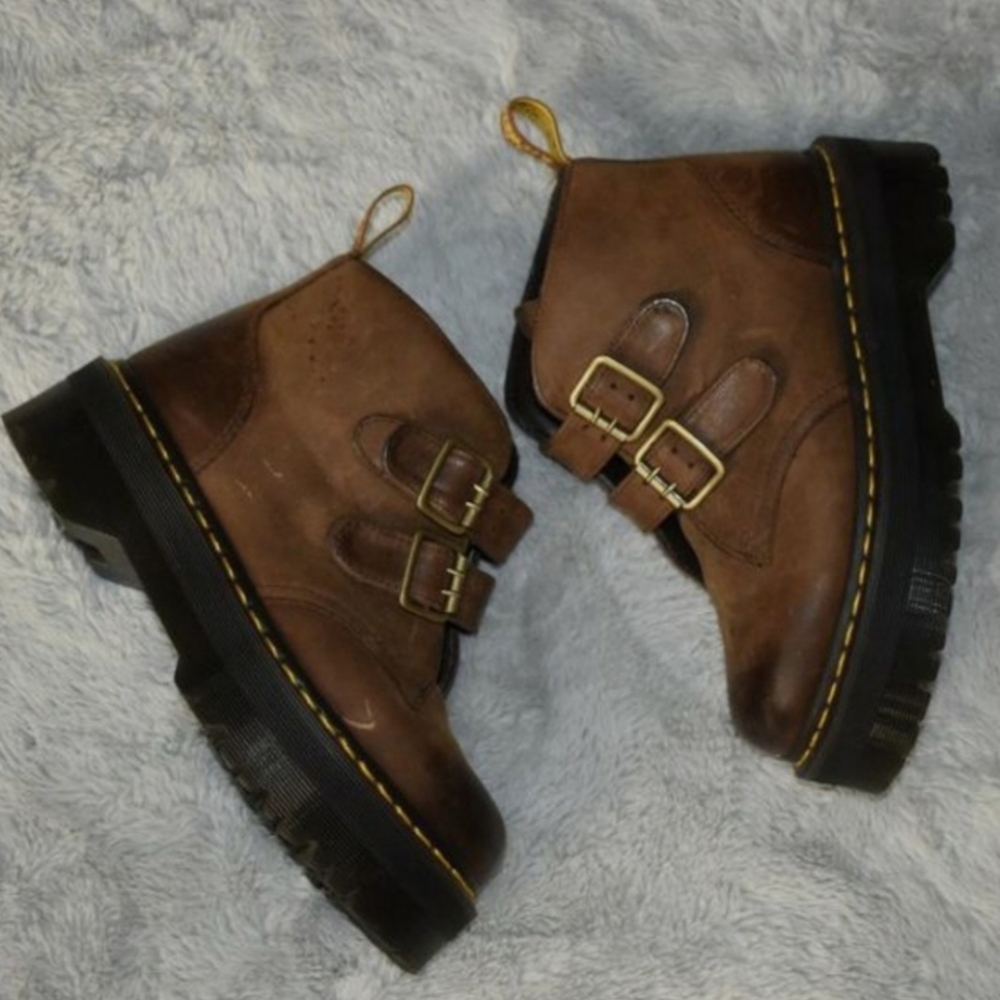 Looking For: Dr Martens Devon Platform Boot with Plain Buckles